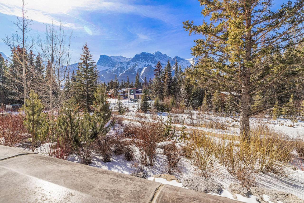 3 Bedroom Condo By Canadian Rockies Vacation Rentals Канмор Екстериор снимка